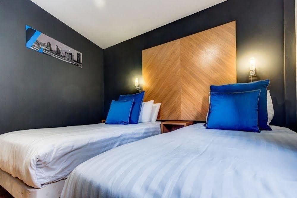 Roomzzz Leeds City West Eksteriør billede